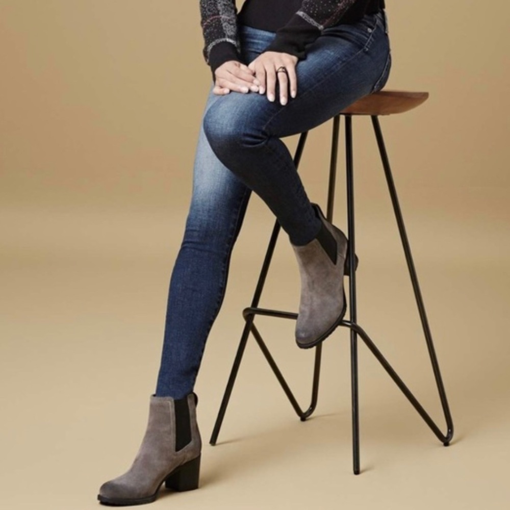 Sam Edelman 'Hanley' Suede Chelsea Boot size 8